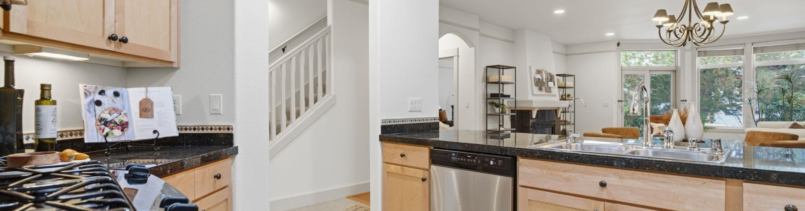 Columbia Point Drive, Richland, Washington 99352, 4 Bedrooms Bedrooms, 0 ,4 BathroomsBathrooms,Condos/townhomes,For Sale,Columbia Point Drive,0,288936