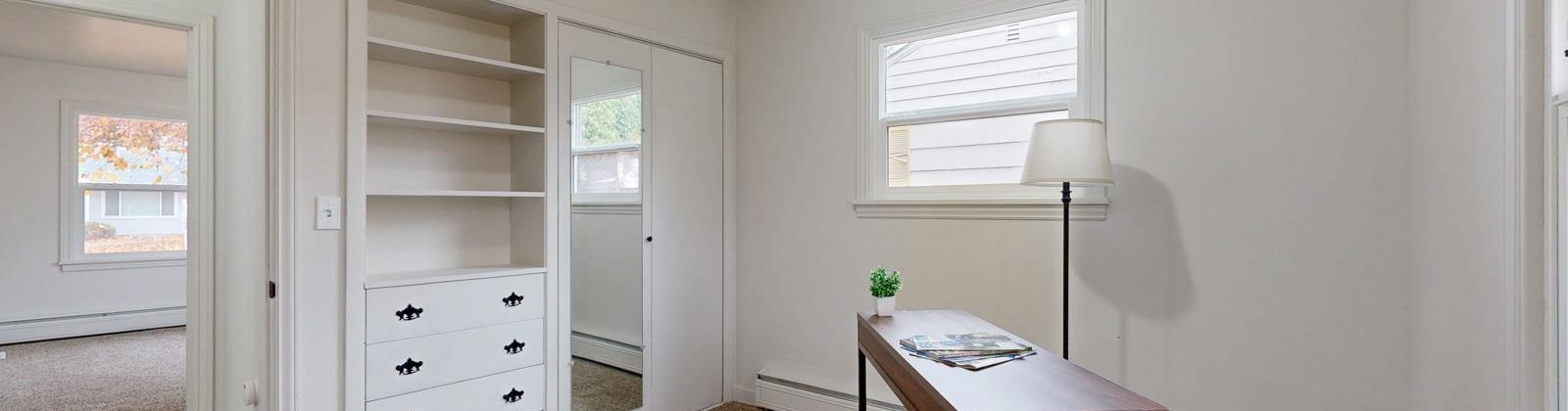 1st Avenue, Kennewick, Washington 99336, 3 Bedrooms Bedrooms, 0 ,1 BathroomBathrooms,Houses,For Sale,1st Avenue,0,288934