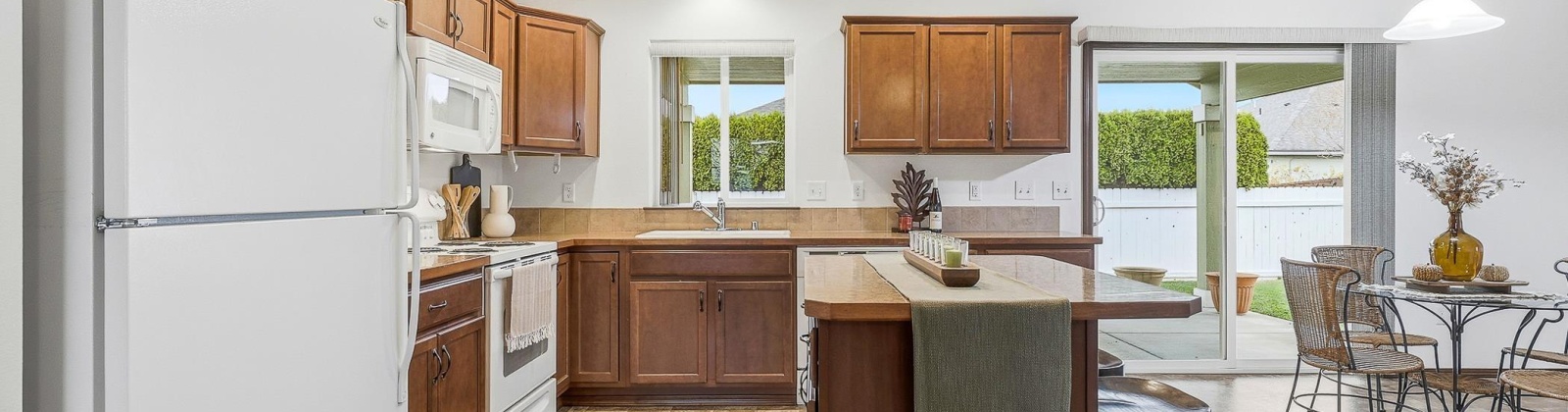 Bruneau Place, Kennewick, Washington 99336, 3 Bedrooms Bedrooms, 0 ,2 BathroomsBathrooms,Houses,For Sale,Bruneau Place,0,288933