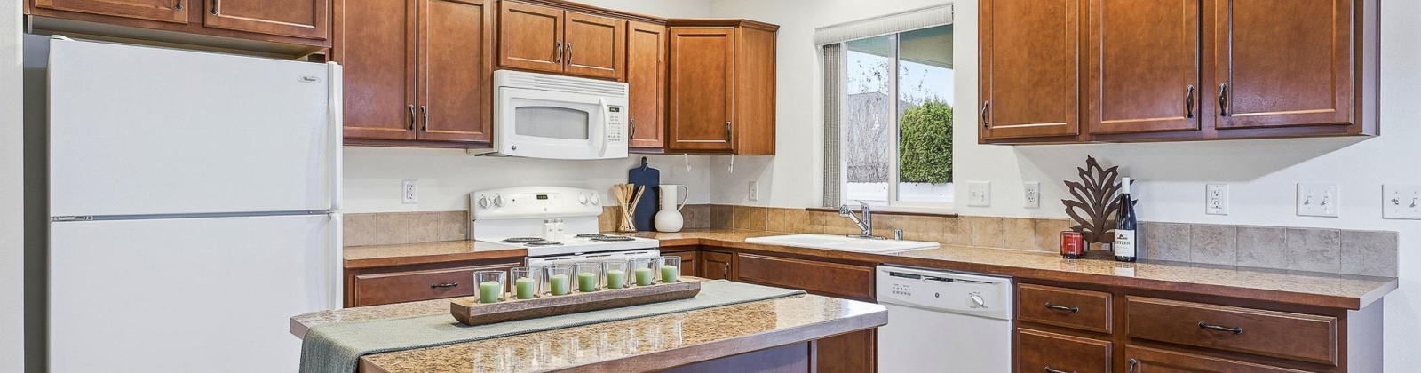 Bruneau Place, Kennewick, Washington 99336, 3 Bedrooms Bedrooms, 0 ,2 BathroomsBathrooms,Houses,For Sale,Bruneau Place,0,288933