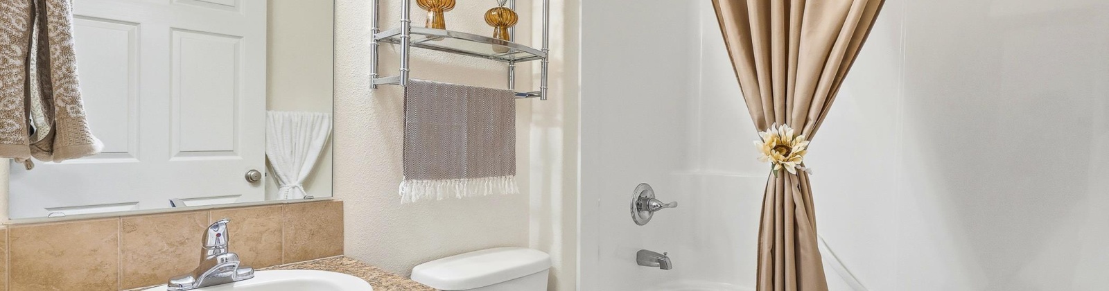 Bruneau Place, Kennewick, Washington 99336, 3 Bedrooms Bedrooms, 0 ,2 BathroomsBathrooms,Houses,For Sale,Bruneau Place,0,288933