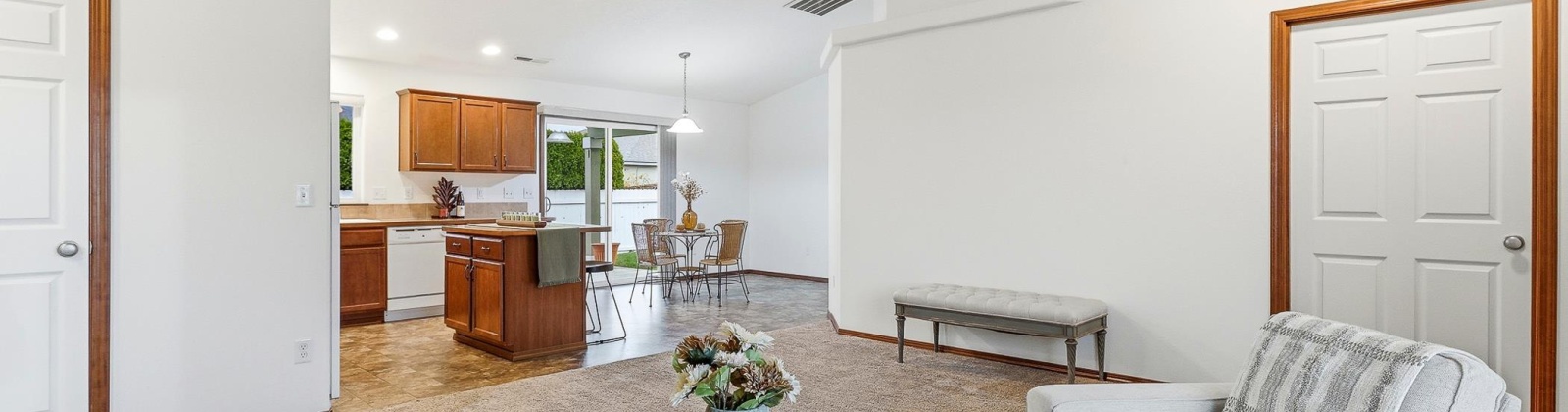 Bruneau Place, Kennewick, Washington 99336, 3 Bedrooms Bedrooms, 0 ,2 BathroomsBathrooms,Houses,For Sale,Bruneau Place,0,288933