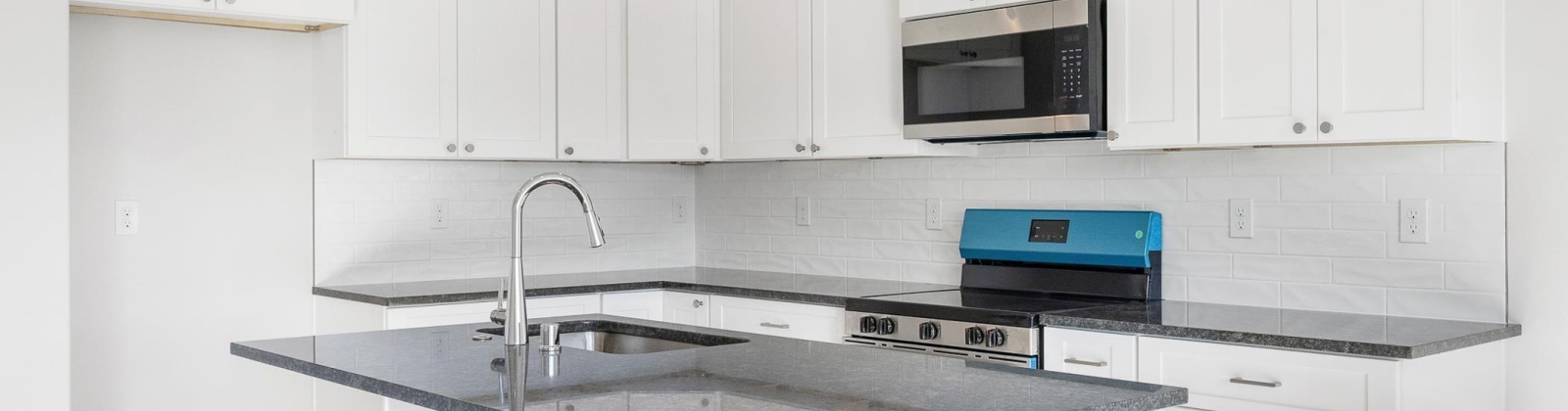 Grapevine Ct, West Richland, Washington 99353, 3 Bedrooms Bedrooms, 0 ,3 BathroomsBathrooms,Condos/townhomes,For Sale,Grapevine Ct,0,288926