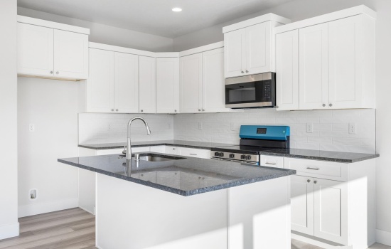 Condos/townhomes For Sale