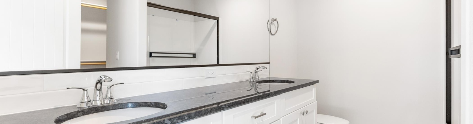 Grapevine Ct, West Richland, Washington 99353, 3 Bedrooms Bedrooms, 0 ,3 BathroomsBathrooms,Condos/townhomes,For Sale,Grapevine Ct,0,288926