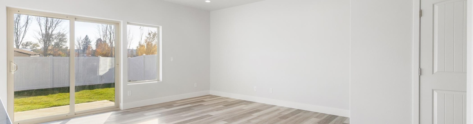 Grapevine Ct, West Richland, Washington 99353, 3 Bedrooms Bedrooms, 0 ,3 BathroomsBathrooms,Condos/townhomes,For Sale,Grapevine Ct,0,288926