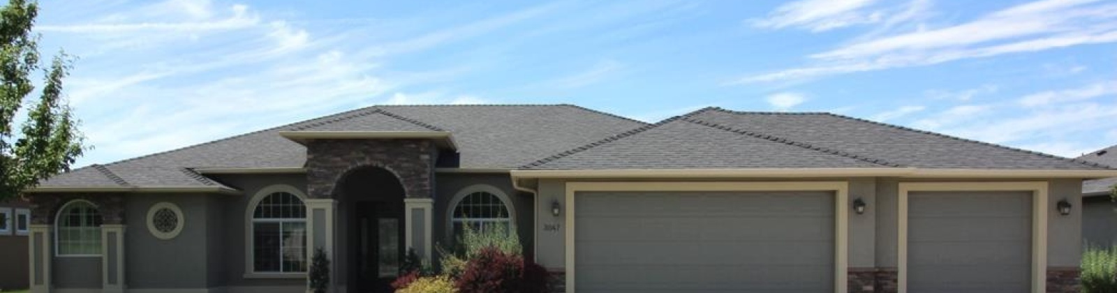 Bluffs Drive, Richland, Washington 99354, 3 Bedrooms Bedrooms, 0 ,3 BathroomsBathrooms,Houses,For Rent,Bluffs Drive,0,288928