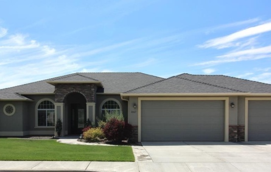 Bluffs Drive, Richland, Washington 99354, 3 Bedrooms Bedrooms, 0 ,3 BathroomsBathrooms,Houses,For Rent,Bluffs Drive,0,288928