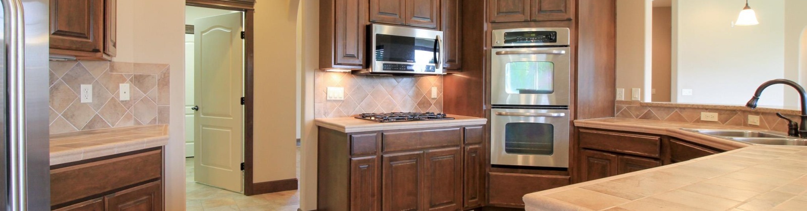 Bluffs Drive, Richland, Washington 99354, 3 Bedrooms Bedrooms, 0 ,3 BathroomsBathrooms,Houses,For Rent,Bluffs Drive,0,288928