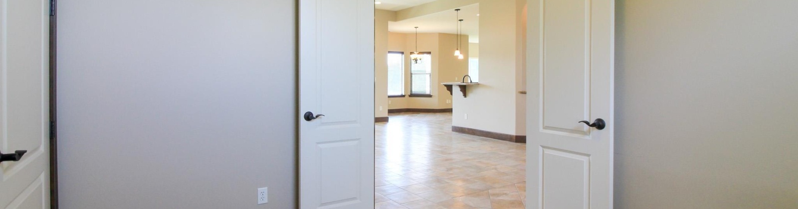 Bluffs Drive, Richland, Washington 99354, 3 Bedrooms Bedrooms, 0 ,3 BathroomsBathrooms,Houses,For Rent,Bluffs Drive,0,288928