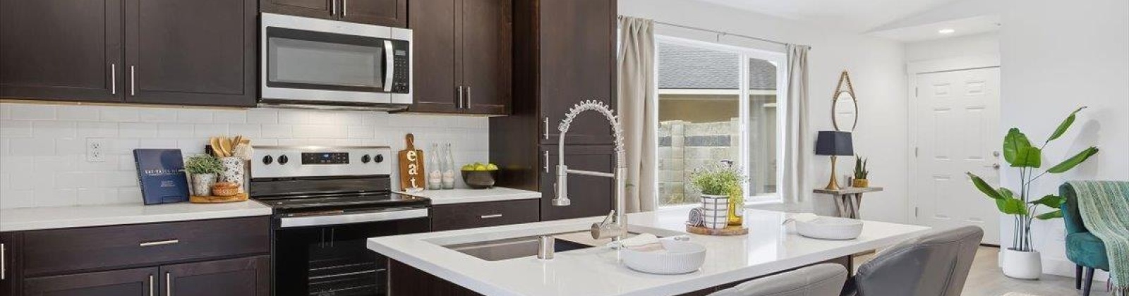 Rama Ct, Pasco, Washington 99301, 3 Bedrooms Bedrooms, 0 ,2 BathroomsBathrooms,Houses,For Sale,Rama Ct,0,288949