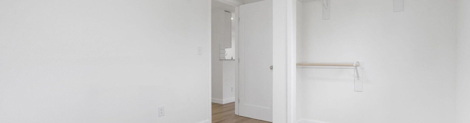 Riverview Dr., Pasco, Washington 99301, 2 Bedrooms Bedrooms, 0 ,1 BathroomBathrooms,Houses,For Sale,Riverview Dr.,0,288948