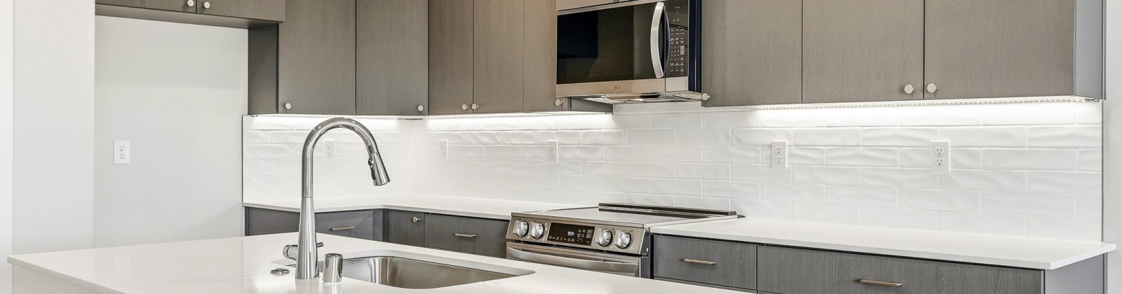 Road 114, Pasco, Washington 99301, 3 Bedrooms Bedrooms, 0 ,3 BathroomsBathrooms,Condos/townhomes,For Sale,Road 114,0,288955