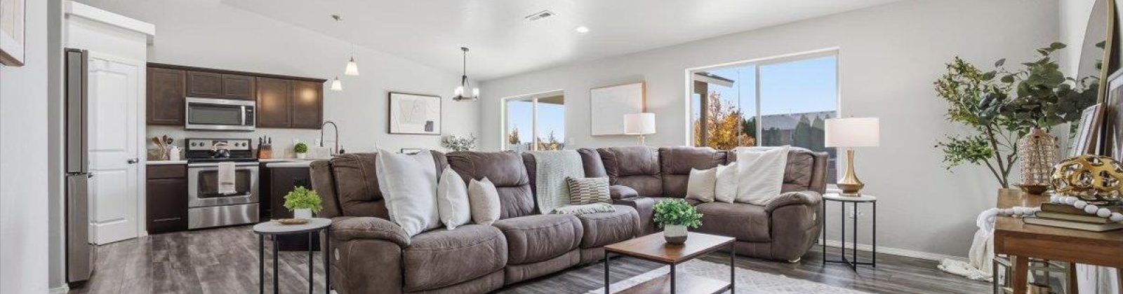 Kitimat Ln, Pasco, Washington 99301, 4 Bedrooms Bedrooms, 0 ,2 BathroomsBathrooms,Houses,For Sale,Kitimat Ln,0,288952