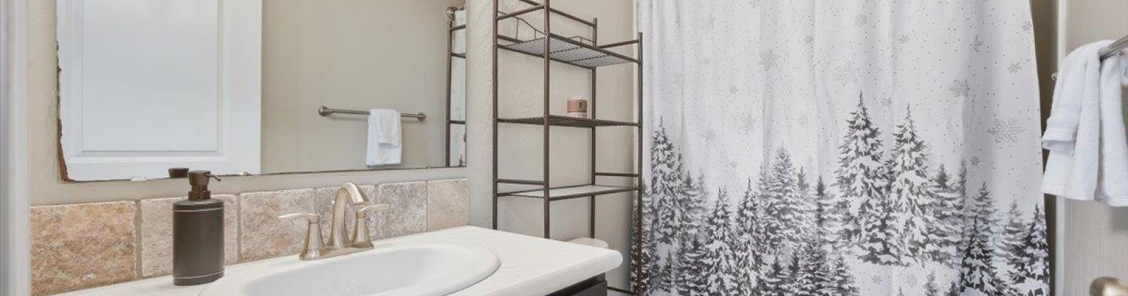 Kitimat Ln, Pasco, Washington 99301, 4 Bedrooms Bedrooms, 0 ,2 BathroomsBathrooms,Houses,For Sale,Kitimat Ln,0,288952