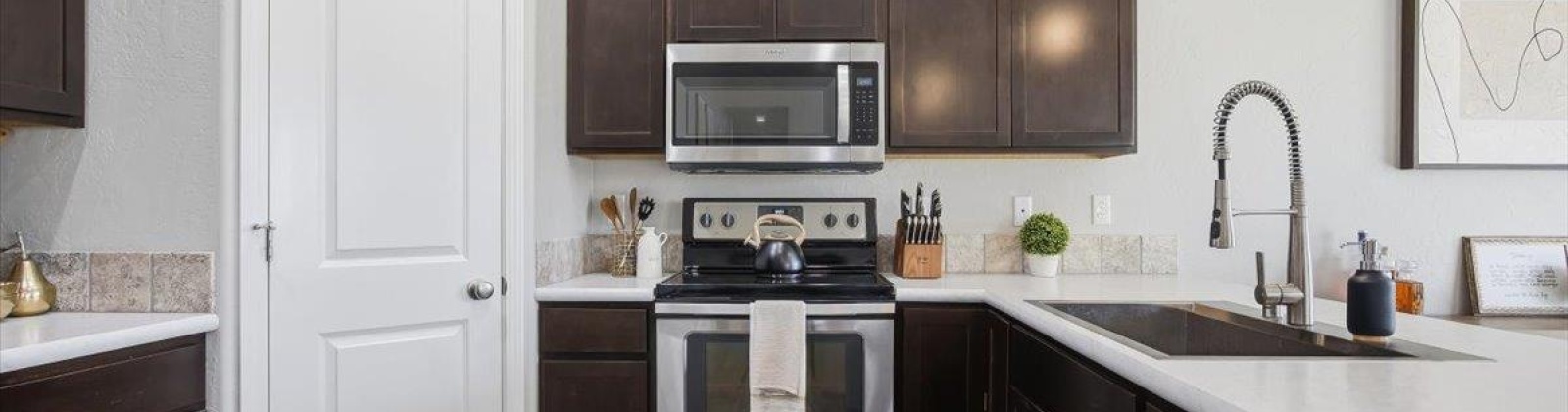 Kitimat Ln, Pasco, Washington 99301, 4 Bedrooms Bedrooms, 0 ,2 BathroomsBathrooms,Houses,For Sale,Kitimat Ln,0,288952