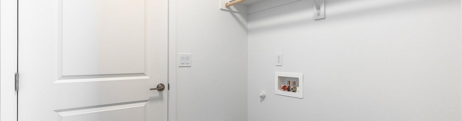 Osborne St, Kennewick, Washington 99338, 3 Bedrooms Bedrooms, 0 ,2 BathroomsBathrooms,Houses,For Sale,Osborne St,0,288950