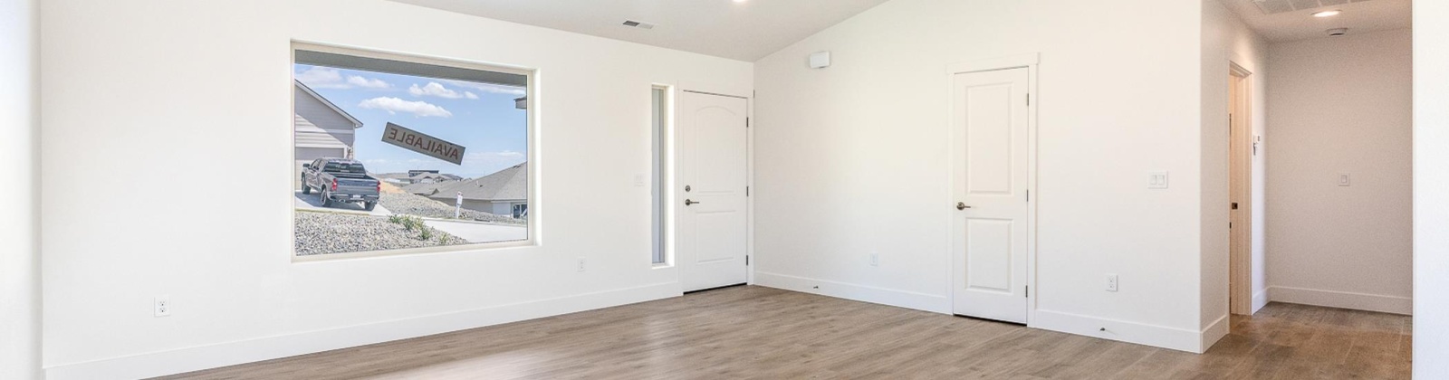 Osborne St, Kennewick, Washington 99338, 3 Bedrooms Bedrooms, 0 ,2 BathroomsBathrooms,Houses,For Sale,Osborne St,0,288950