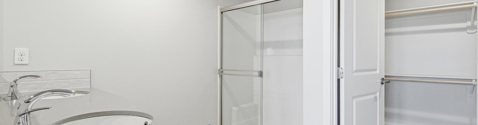 Road 114, Pasco, Washington 99301, 3 Bedrooms Bedrooms, 0 ,3 BathroomsBathrooms,Condos/townhomes,For Sale,Road 114,0,288959