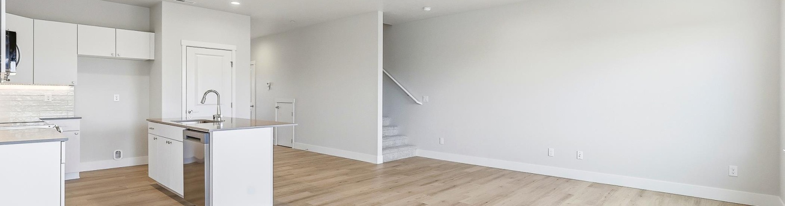 Road 114, Pasco, Washington 99301, 3 Bedrooms Bedrooms, 0 ,3 BathroomsBathrooms,Condos/townhomes,For Sale,Road 114,0,288959