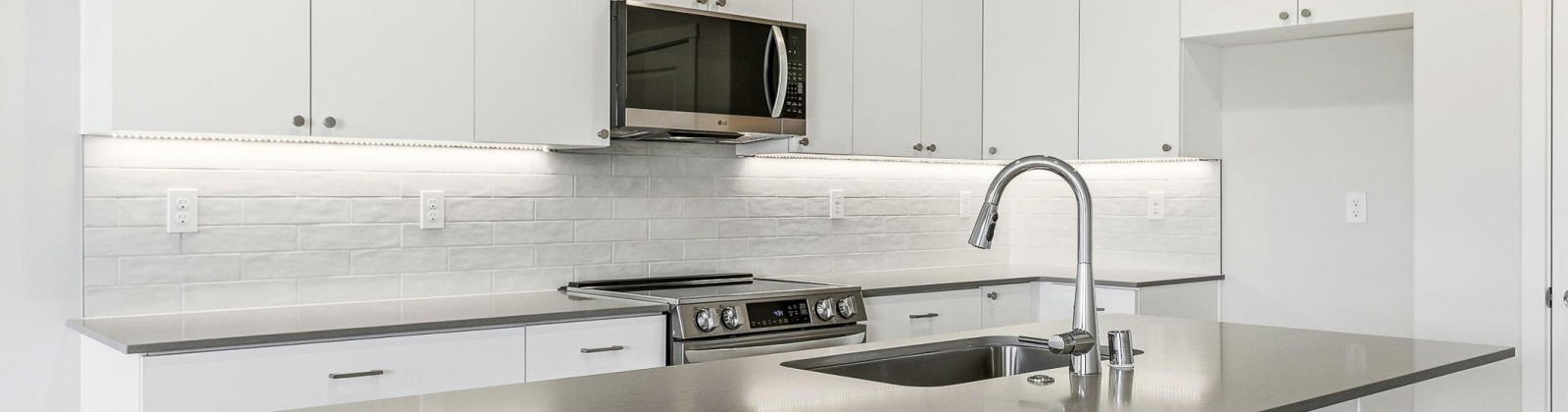 Road 114, Pasco, Washington 99301, 3 Bedrooms Bedrooms, 0 ,3 BathroomsBathrooms,Condos/townhomes,For Sale,Road 114,0,288959