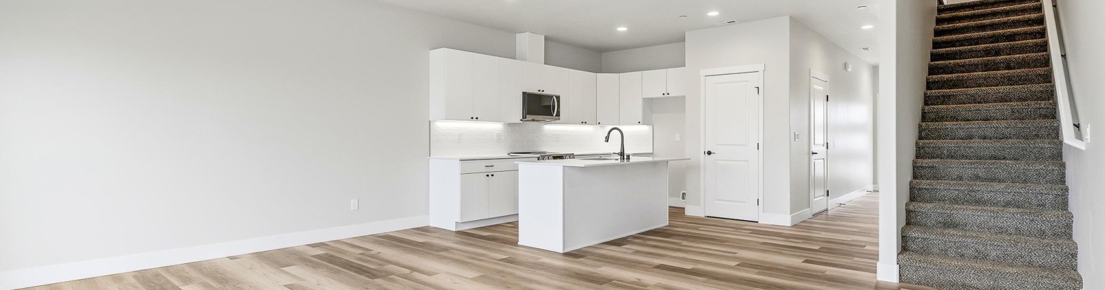 Road 114, Pasco, Washington 99301, 3 Bedrooms Bedrooms, 0 ,3 BathroomsBathrooms,Condos/townhomes,For Sale,Road 114,0,288958