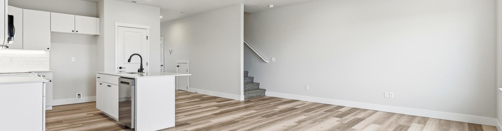 Road 114, Pasco, Washington 99301, 3 Bedrooms Bedrooms, 0 ,3 BathroomsBathrooms,Condos/townhomes,For Sale,Road 114,0,288958