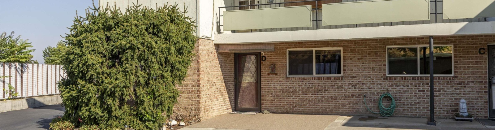 Waverly Place Unit D, Kennewick, Washington 99336, 3 Bedrooms Bedrooms, 0 ,1 BathroomBathrooms,For Sale,Waverly Place Unit D,0,287138