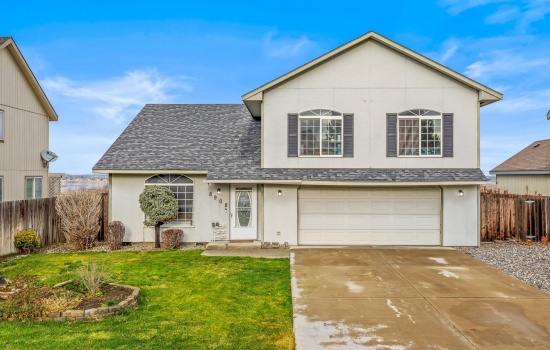 Canyon Ave., Kennewick, Washington 99336, 3 Bedrooms Bedrooms, 0 ,3 BathroomsBathrooms,Houses,For Sale,Canyon Ave.,0,288974