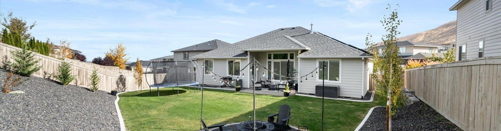 Tillamook Dr, Richland, Washington 99352, 4 Bedrooms Bedrooms, 0 ,2 BathroomsBathrooms,Houses,For Sale,Tillamook Dr,0,288995