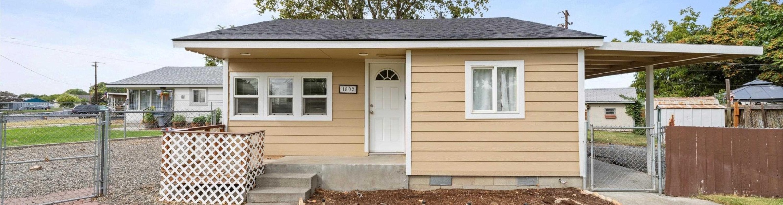 Symons Street, Richland, Washington 99354, 2 Bedrooms Bedrooms, 0 ,1 BathroomBathrooms,Houses,For Sale,Symons Street,0,289018