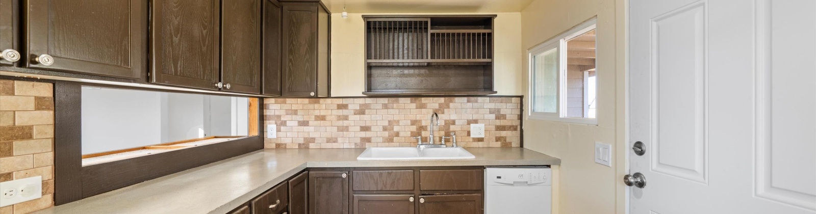 Symons Street, Richland, Washington 99354, 2 Bedrooms Bedrooms, 0 ,1 BathroomBathrooms,Houses,For Sale,Symons Street,0,289018