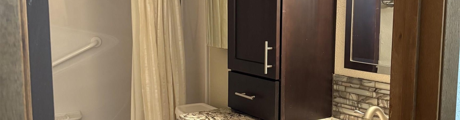 3rd Ave, Kennewick, Washington 99336, 4 Bedrooms Bedrooms, 0 ,2 BathroomsBathrooms,Houses,For Sale,3rd Ave,0,289002