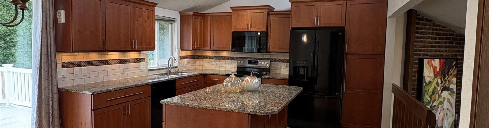 3rd Ave, Kennewick, Washington 99336, 4 Bedrooms Bedrooms, 0 ,2 BathroomsBathrooms,Houses,For Sale,3rd Ave,0,289002