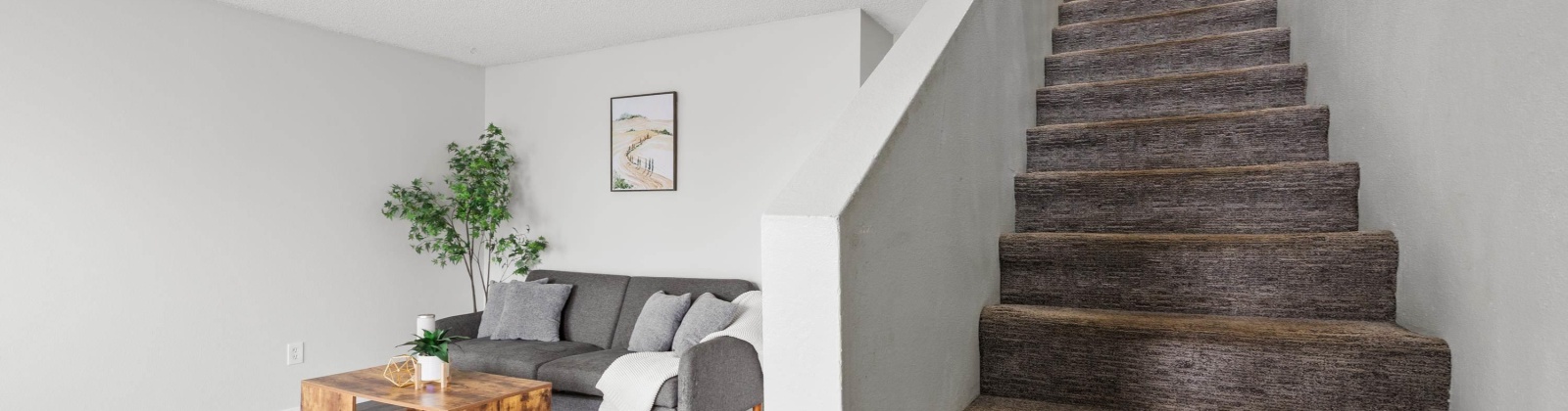 Slyvester St., Pasco, Washington 99301, 2 Bedrooms Bedrooms, 0 ,2 BathroomsBathrooms,Condos/townhomes,For Sale,Slyvester St.,0,289008