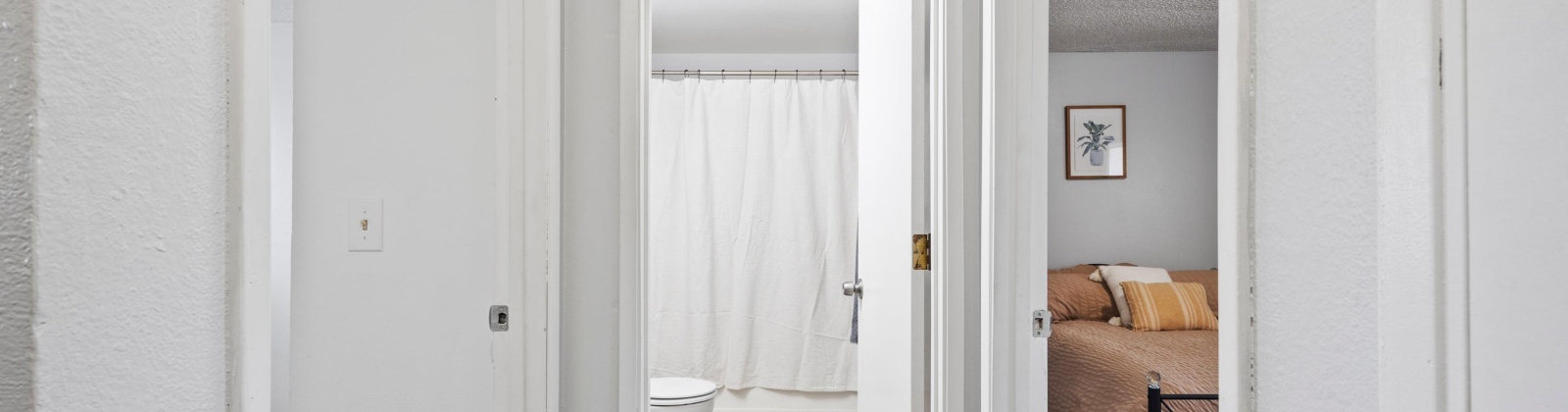 Slyvester St., Pasco, Washington 99301, 2 Bedrooms Bedrooms, 0 ,2 BathroomsBathrooms,Condos/townhomes,For Sale,Slyvester St.,0,289008