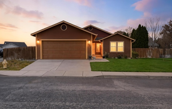 Reed St, Kennewick, Washington 99336, 3 Bedrooms Bedrooms, 0 ,2 BathroomsBathrooms,Houses,For Sale,Reed St,0,289009