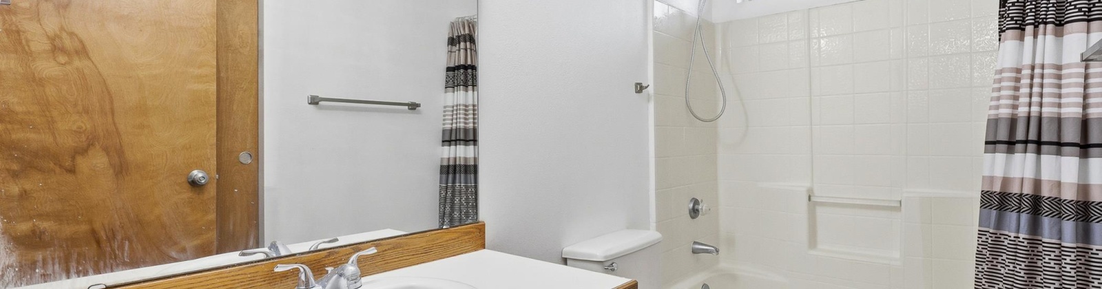 Reed St, Kennewick, Washington 99336, 3 Bedrooms Bedrooms, 0 ,2 BathroomsBathrooms,Houses,For Sale,Reed St,0,289009