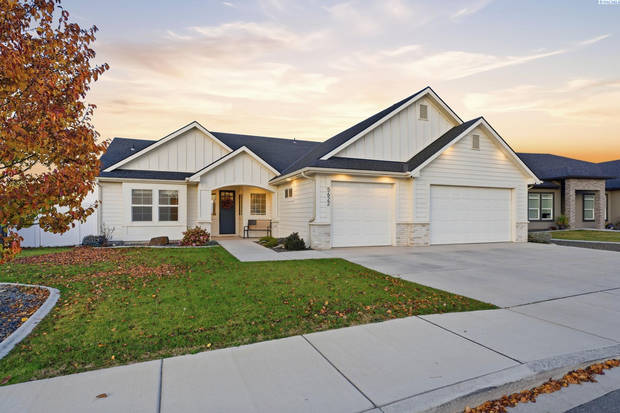 41st Ave, Kennewick, Washington 99338, 4 Bedrooms Bedrooms, 0 ,3 BathroomsBathrooms,Houses,For Sale,41st Ave,0,289046