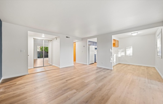 Condos/townhomes For Sale