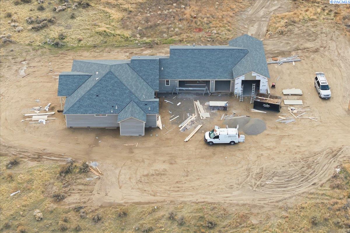 Mammoth Dr, Kennewick, Washington 99338, 4 Bedrooms Bedrooms, 0 ,3 BathroomsBathrooms,Houses,For Sale,Mammoth Dr,0,289036