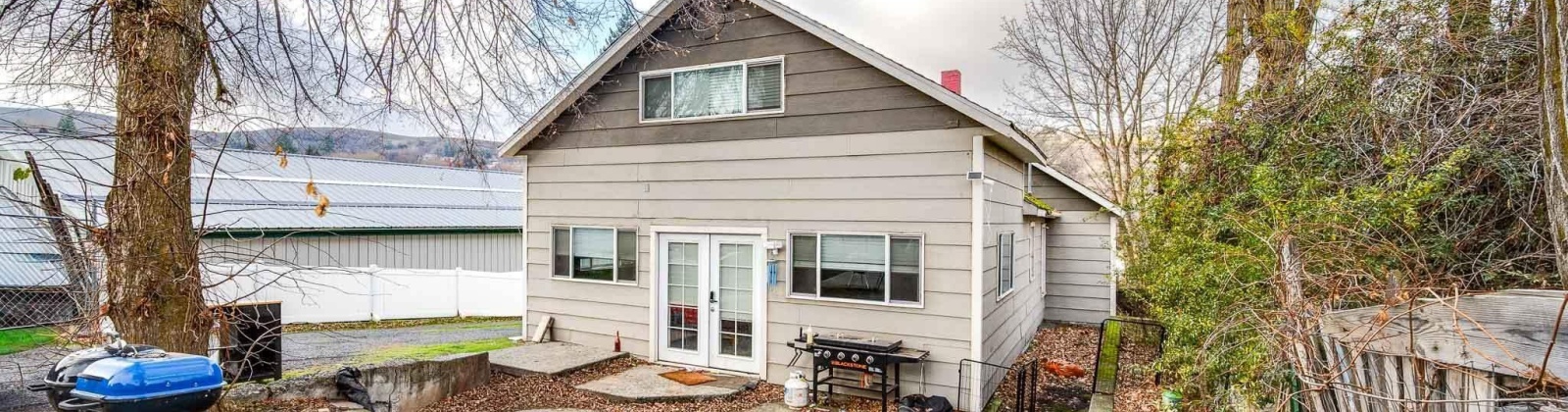 East St., Colfax, Washington 99111, 4 Bedrooms Bedrooms, 0 ,1 BathroomBathrooms,Houses,For Sale,East St.,0,289029