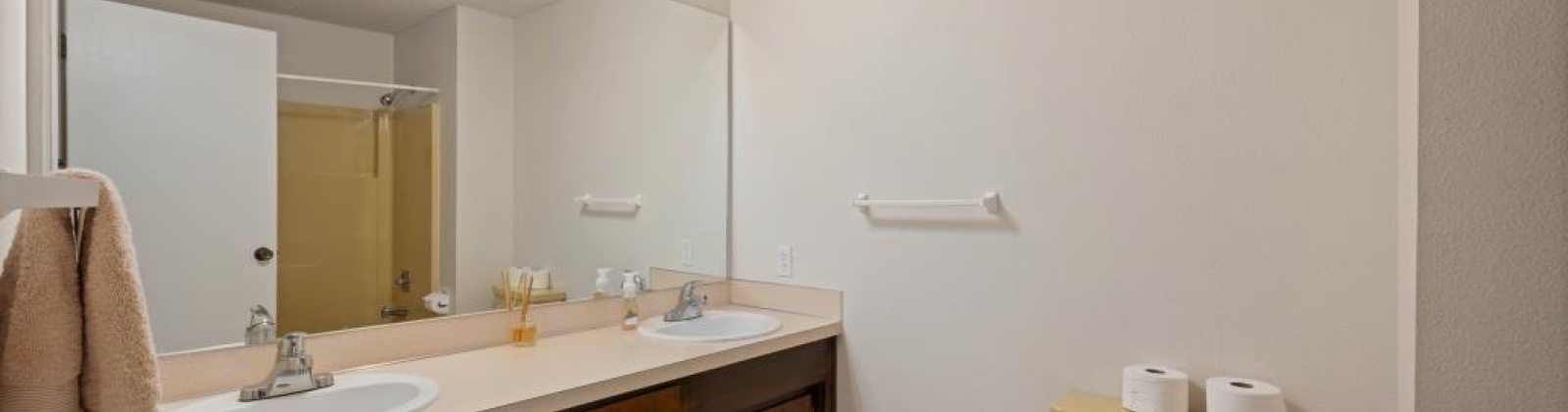 36th Pl, Kennewick, Washington 99337, 4 Bedrooms Bedrooms, 0 ,2 BathroomsBathrooms,Houses,For Sale,36th Pl,0,289028