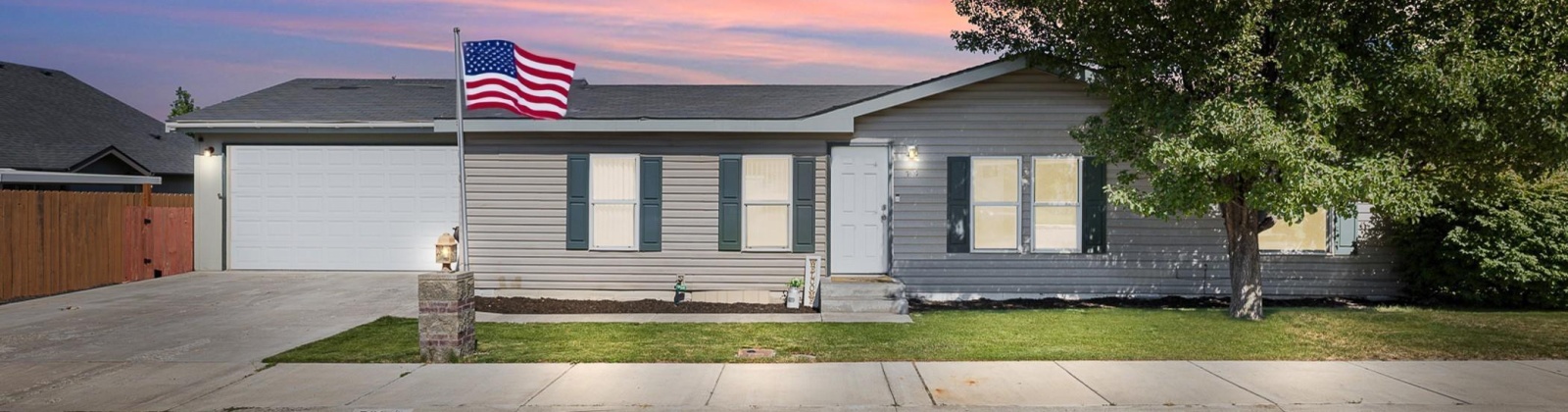 Yolo St, Kennewick, Washington 99336, 3 Bedrooms Bedrooms, 0 ,2 BathroomsBathrooms,Houses,For Sale,Yolo St,0,289057