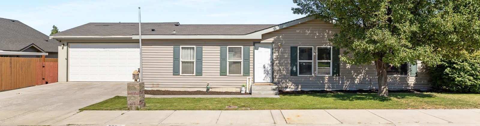 Yolo St, Kennewick, Washington 99336, 3 Bedrooms Bedrooms, 0 ,2 BathroomsBathrooms,Houses,For Sale,Yolo St,0,289057