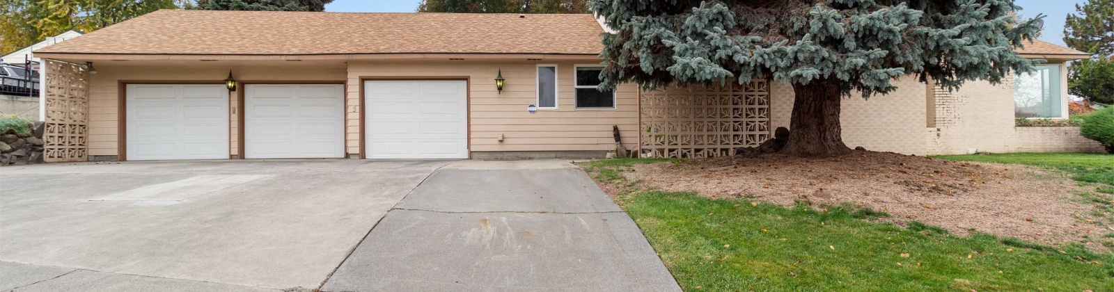 Ione Street, Kennewick, Washington 99337, 3 Bedrooms Bedrooms, 0 ,3 BathroomsBathrooms,Houses,For Sale,Ione Street,0,288807