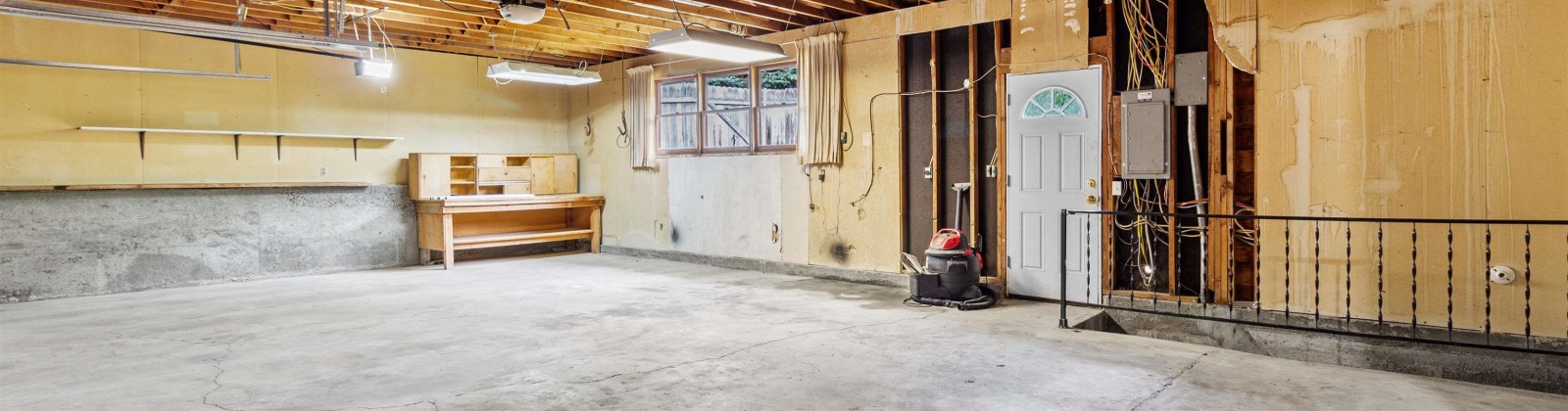 Ione Street, Kennewick, Washington 99337, 3 Bedrooms Bedrooms, 0 ,3 BathroomsBathrooms,Houses,For Sale,Ione Street,0,288807