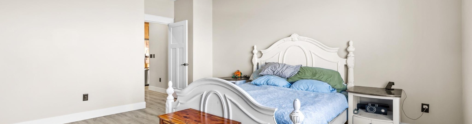 Columbia Bluff Lane, Pasco, Washington 99301, 5 Bedrooms Bedrooms, 0 ,3 BathroomsBathrooms,Houses,For Sale,Columbia Bluff Lane,0,289068