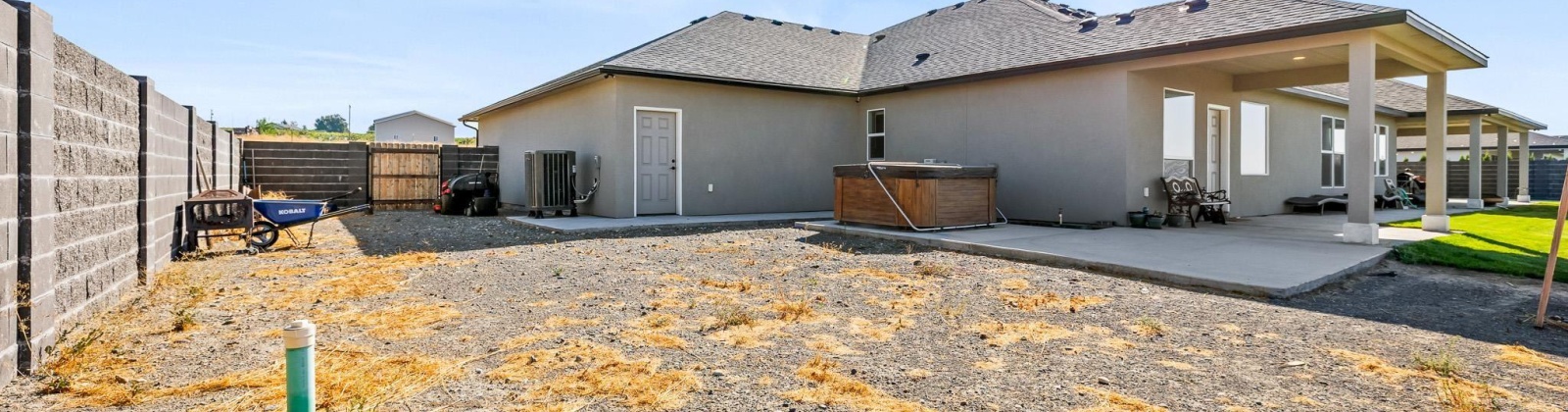 Columbia Bluff Lane, Pasco, Washington 99301, 5 Bedrooms Bedrooms, 0 ,3 BathroomsBathrooms,Houses,For Sale,Columbia Bluff Lane,0,289068