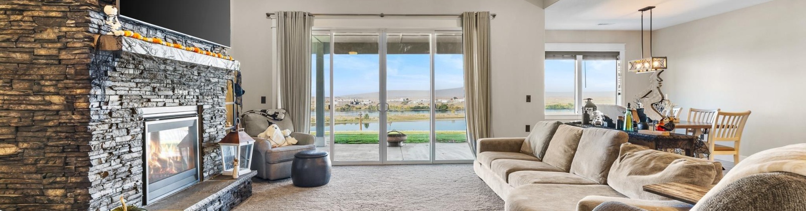 Columbia Bluff Lane, Pasco, Washington 99301, 5 Bedrooms Bedrooms, 0 ,3 BathroomsBathrooms,Houses,For Sale,Columbia Bluff Lane,0,289068